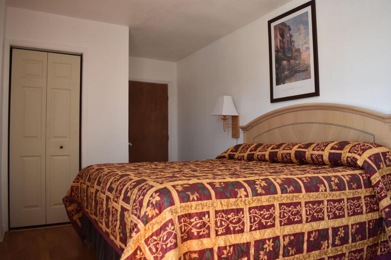 Budget Inn & Suites Freer 외부 사진